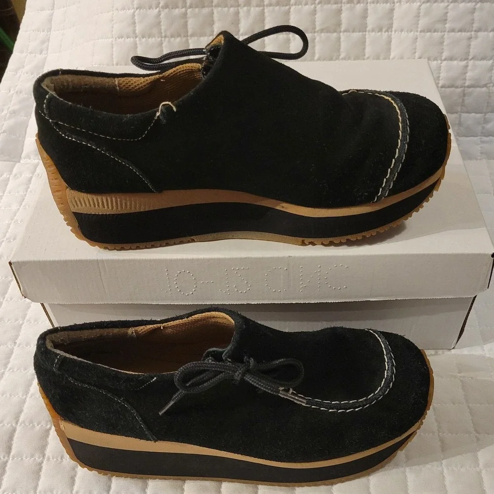 Y2K Splash Fashion Footwear Black Suede 2000s Platforms Beige Trim Festival Cute